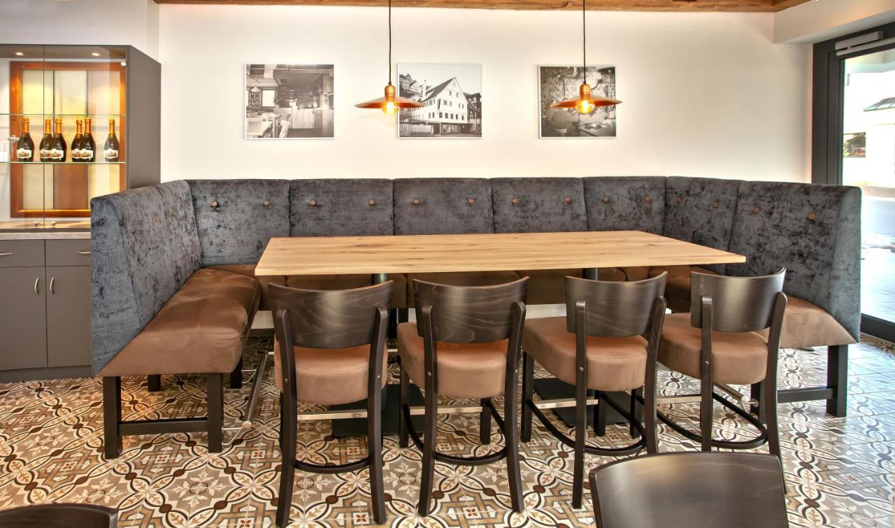 Rose Bistro & Gaestezimmer Altensteig Εξωτερικό φωτογραφία